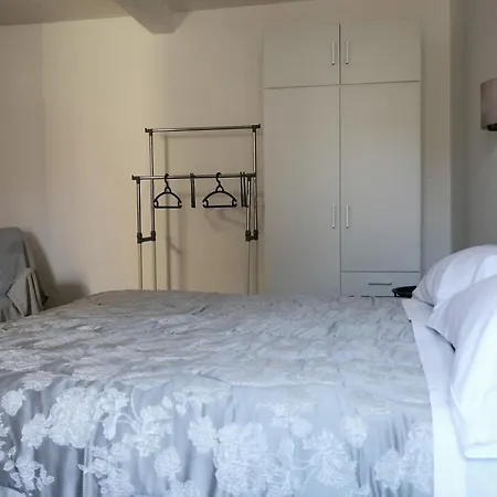 Nyaraló Coloniola34 *