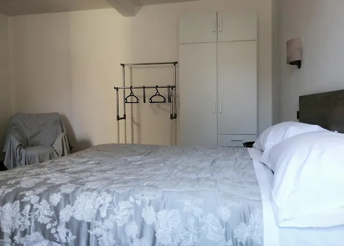 Hébergement de vacances Coloniola34 *